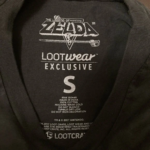 ❣️$7 Deal❣️Legend of Zelda Graphic Tee 🎮 - Picture 5 of 7